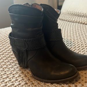 Black lamb skin boots with python skin embellish